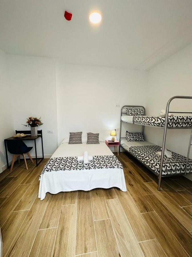 Hostel Costa-Luz Bejar 28-30 Huelva Exterior foto